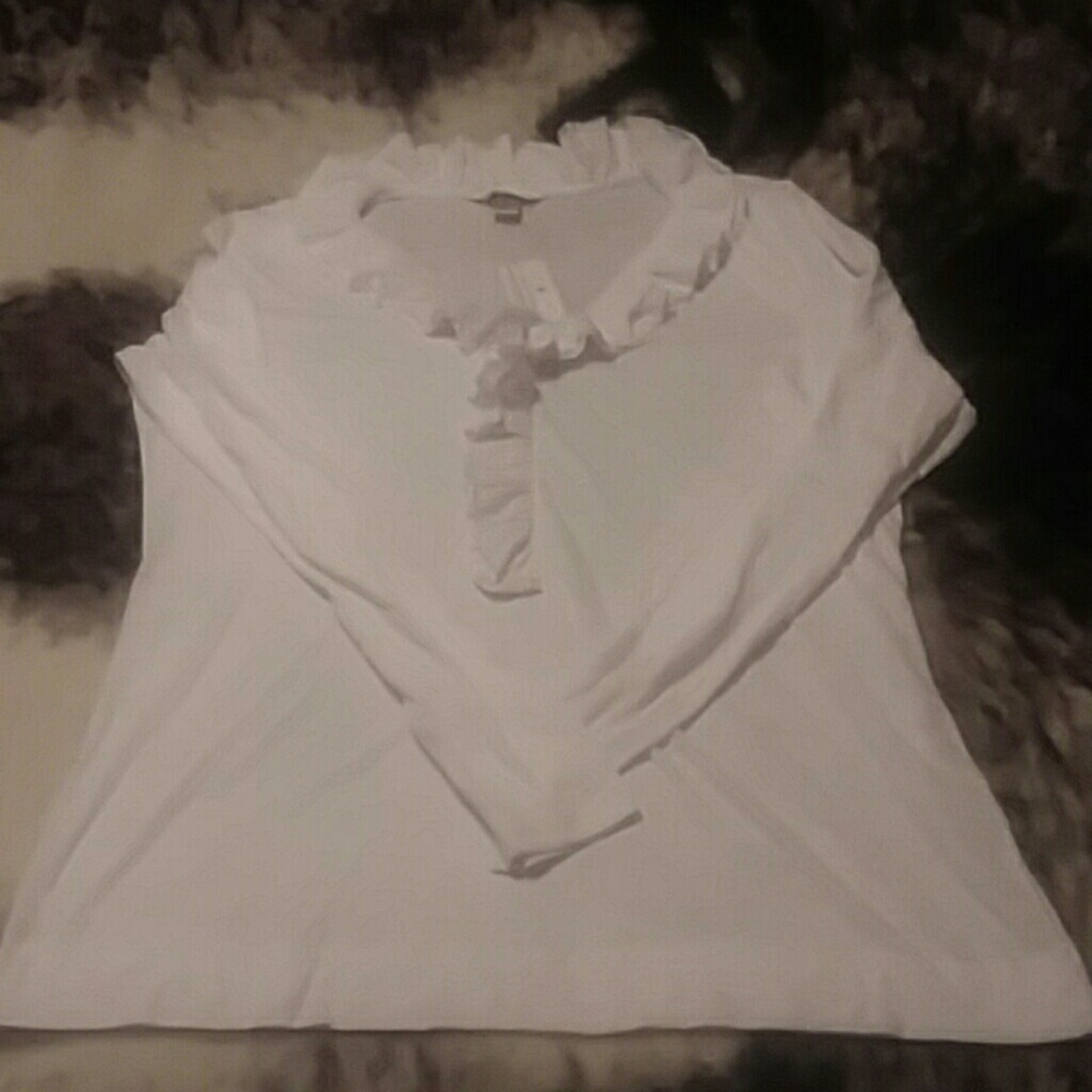 Women's white top